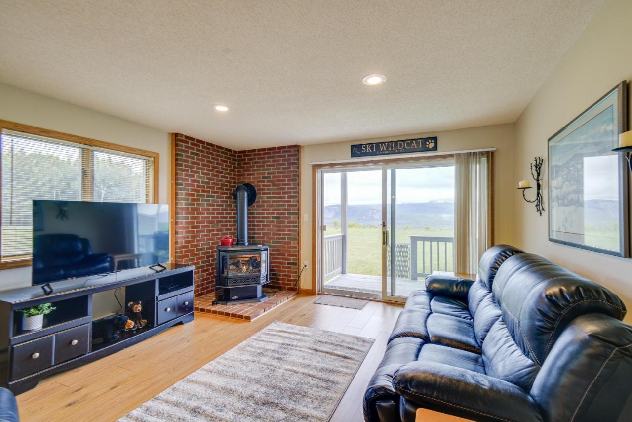 Bartlett Condo With Mountain View And Outdoor Pool! Exterior photo